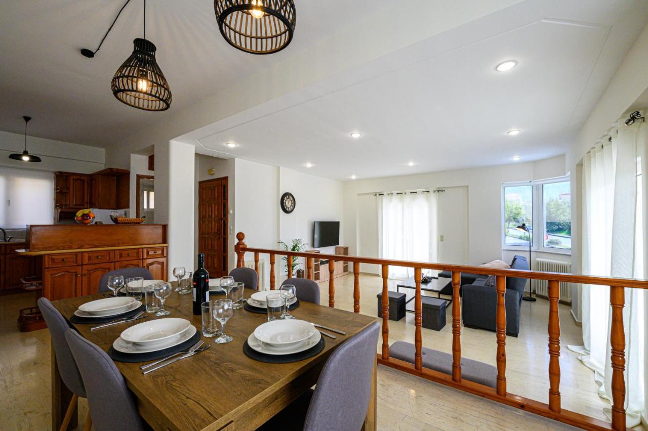 Oliva Apartment Каламата Екстериор снимка